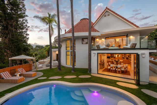 Detail Gallery Image 43 of 56 For 14847 Vista Del Oceano, Del Mar,  CA 92014 - 5 Beds | 4 Baths