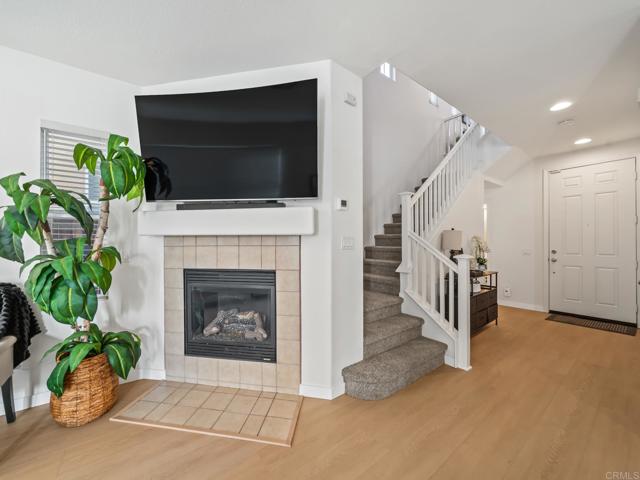 Detail Gallery Image 5 of 40 For 3416 Paseo De Fuentes, National City,  CA 91950 - 3 Beds | 2/1 Baths