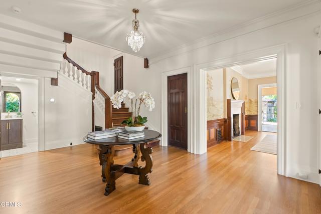 Detail Gallery Image 13 of 55 For 203 Oaklawn Ave, South Pasadena,  CA 91030 - 6 Beds | 5/2 Baths