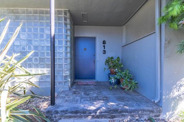 813 Pajaro Street, Salinas CA: https://media.crmls.org/mediaz/a9b12970-6a2c-4909-af1d-79db8db31f44.jpg