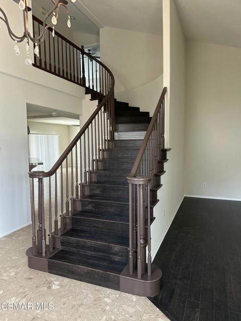 Image 10 of 18 For 41985 Hemingway Court