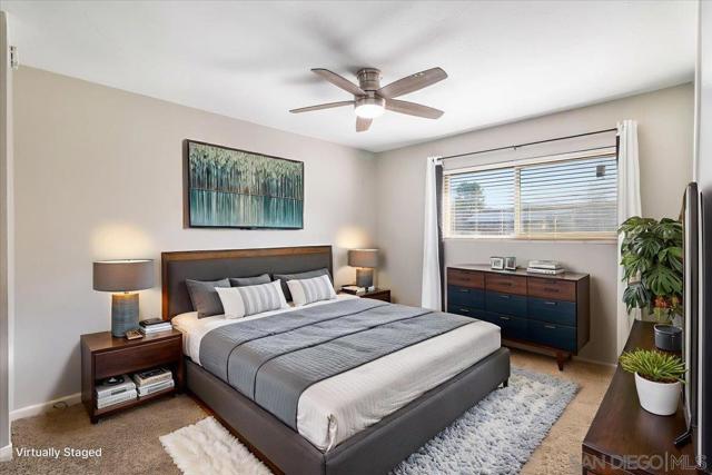 220 Eveningside Gln, Escondido CA: https://media.crmls.org/mediaz/a9b248d0-2263-46f8-9e24-cd442543cbaa.jpg