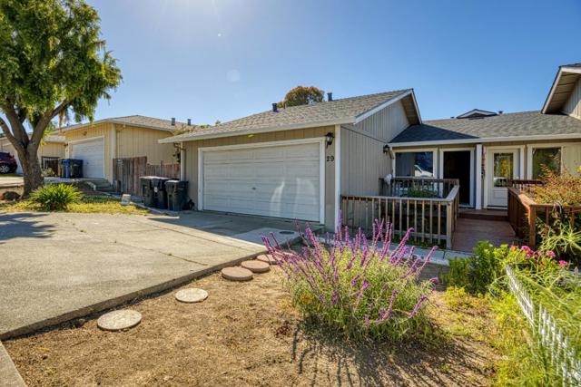 29 Altamont Drive, Watsonville CA: https://media.crmls.org/mediaz/a9b2ac67-f730-46f9-a75a-e2b5f3edc165.jpg