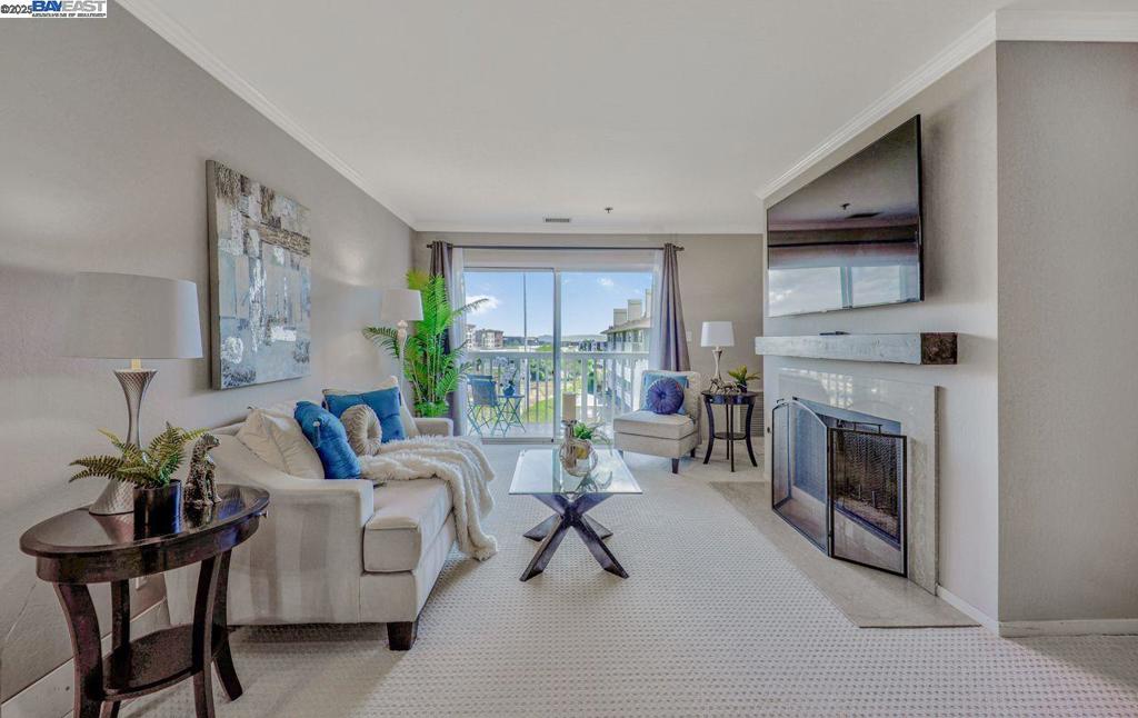 300 Murchison Dr #321