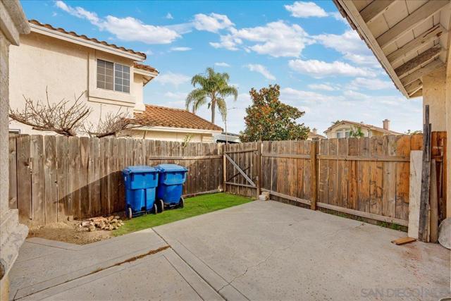 9704 Avenida Ricardo, Spring Valley CA: https://media.crmls.org/mediaz/a9b35356-5186-4146-9eef-a0c06f451549.jpg