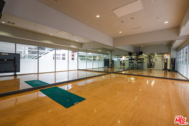 1234 Wilshire Boulevard, Los Angeles CA: https://media.crmls.org/mediaz/a9b43182-0b09-4ae0-bb9c-a1c517bdb000.jpg