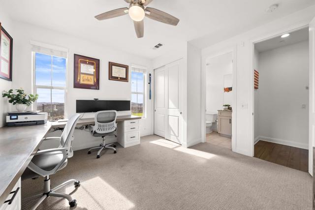 Detail Gallery Image 30 of 75 For 14546 Highcrest Ct, Poway,  CA 92064 - 5 Beds | 4/1 Baths