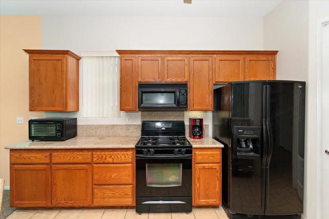 49775 Wayne Street, Indio CA: https://media.crmls.org/mediaz/a9b533ff-ea62-4966-8c0d-e990ea15afbd.jpg