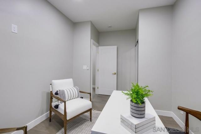 3122 Newell St, San Diego CA: https://media.crmls.org/mediaz/a9b53d7d-bdae-4f34-99bc-737b197b161b.jpg