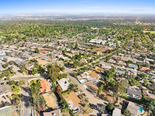 3680 Startouch Drive, Pasadena CA: https://media.crmls.org/mediaz/a9b6aa80-b699-446b-8408-637380886dc2.jpg