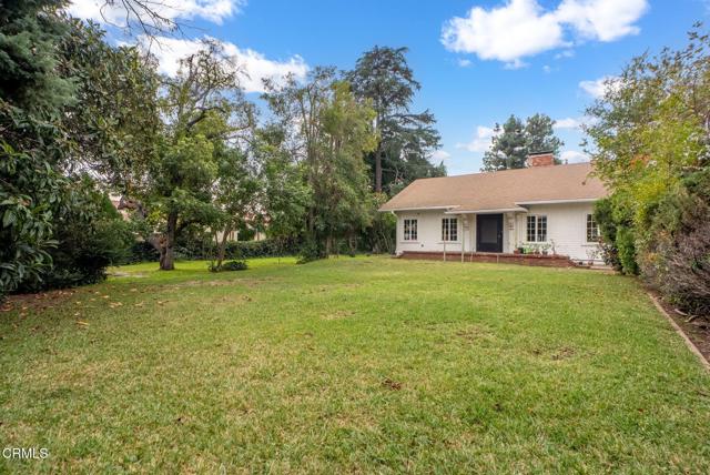 Detail Gallery Image 2 of 17 For 1825 S El Molino Ave, San Marino,  CA 91108 - 3 Beds | 2/1 Baths