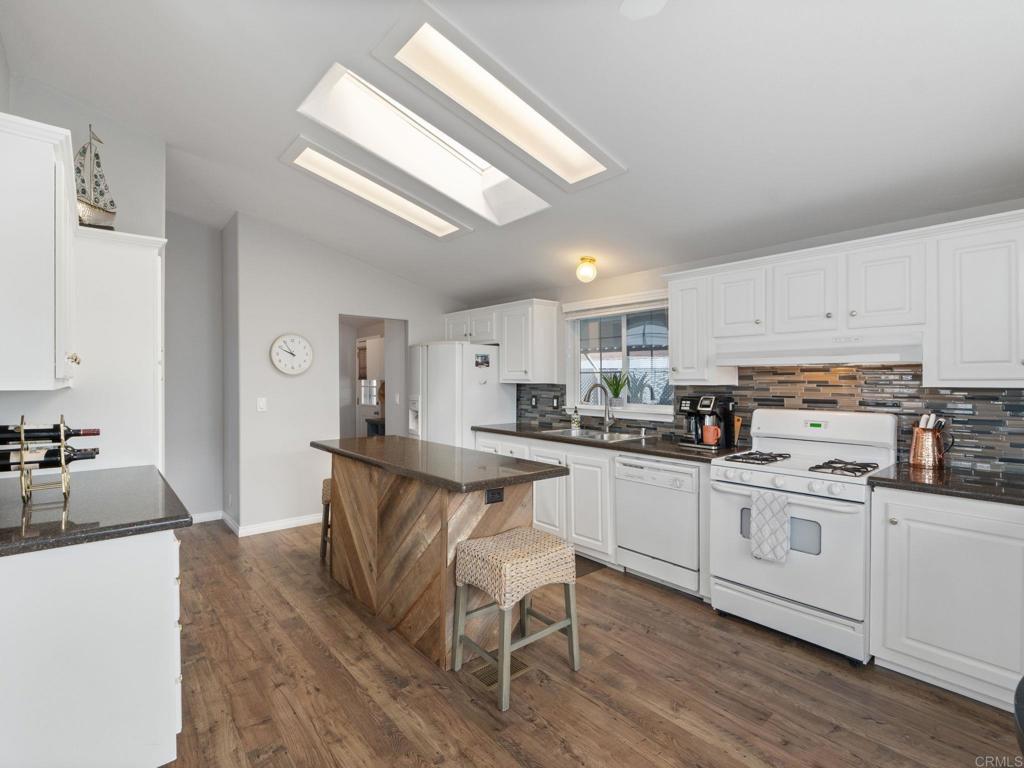 444 El Camino Real Parkway - photo 9