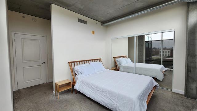 Image 5 of 24 For 1080 Park Boulevard 607