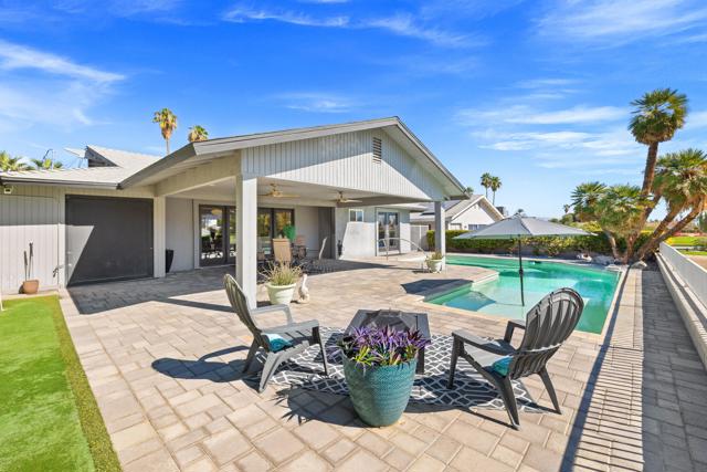 77245 Indiana Avenue, Palm Desert CA: https://media.crmls.org/mediaz/a9baecd6-ae3d-4267-901b-8045add04e88.jpg