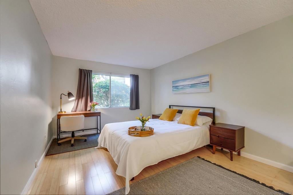 4444 Point Loma - photo 15