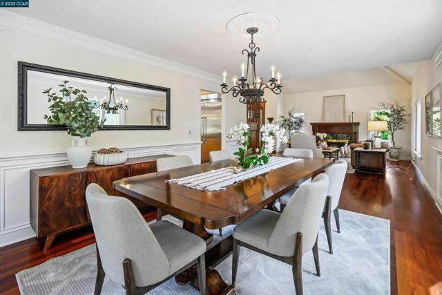 4405 Deer Ridge Rd, Danville CA: https://media.crmls.org/mediaz/a9be774e-4718-4af4-929c-73006487bd59.jpg
