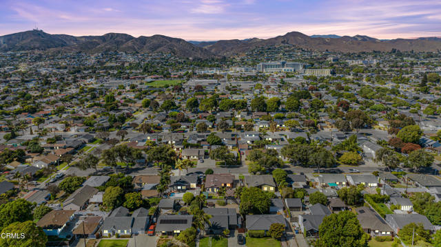 2694 Dawson Avenue, Ventura CA: https://media.crmls.org/mediaz/a9bf7c4d-d9c2-4402-ae20-68139dc2291e.jpg