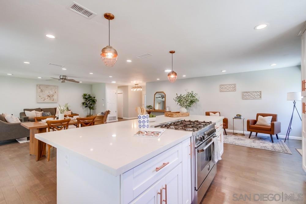 MLS #250035430SD image #14