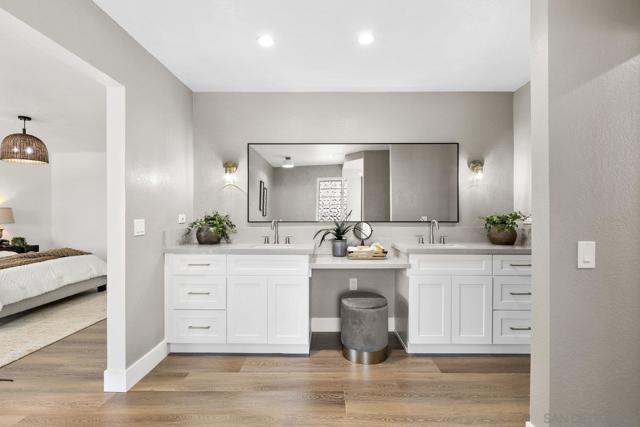 38795 Harris Truck Trail, Fallbrook CA: https://media.crmls.org/mediaz/a9c0f9ac-939f-449f-a756-ca03fb426fc4.jpg