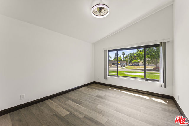 9724 Bothwell Road, Northridge CA: https://media.crmls.org/mediaz/a9c2bf67-6e56-4248-b7f4-555c92be3d56.jpg
