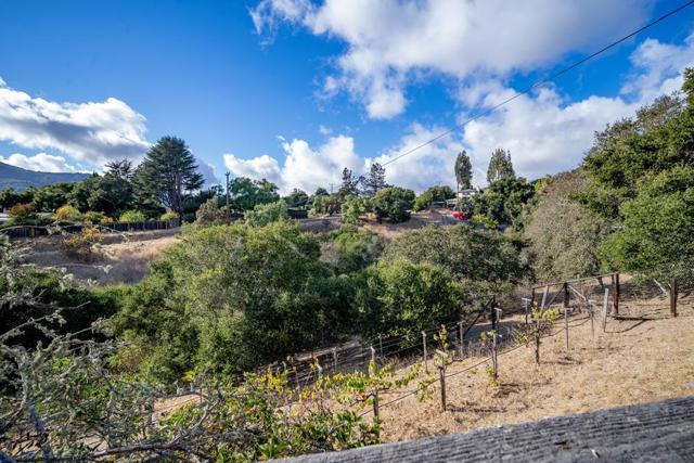 70 Valle Vista, Carmel Valley CA: https://media.crmls.org/mediaz/a9c3a783-2c43-402f-817b-785994c86670.jpg