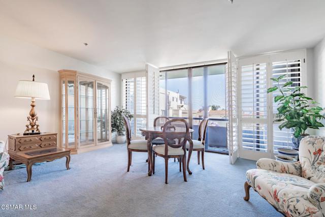 10660 Wilshire Boulevard, Los Angeles CA: https://media.crmls.org/mediaz/a9c45382-b14a-4103-8deb-df2b52fba23c.jpg