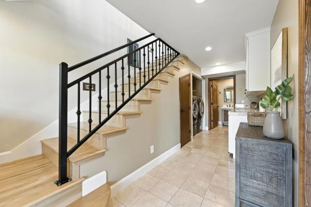 18702 Bear Creek Road, Los Gatos CA: https://media.crmls.org/mediaz/a9c487e9-45ca-4667-a553-91d161eaae81.jpg