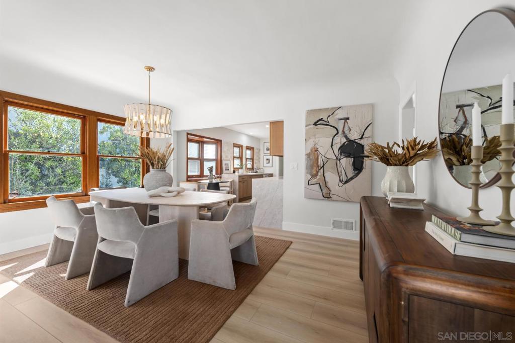 4866 Sussex - photo 5