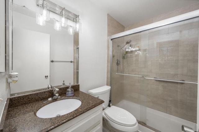 3575 Guava Way, Oceanside CA: https://media.crmls.org/mediaz/a9c52fe7-6d9b-4af5-a19d-07b23f2c5324.jpg