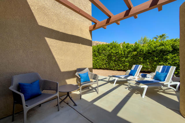 222 Canyon Circle N #5, Palm Springs, CA 92264
