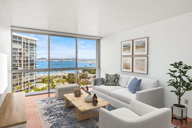 1830 Avenida Del Mundo, Coronado CA: https://media.crmls.org/mediaz/a9c6e729-d4b6-45ed-bc11-acd1f6973ecd.jpg