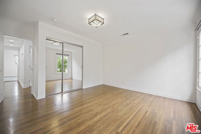 1148 S Stanley Avenue, Los Angeles CA: https://media.crmls.org/mediaz/a9c767b1-aa61-4707-8f7b-1d75a21b7398.jpg