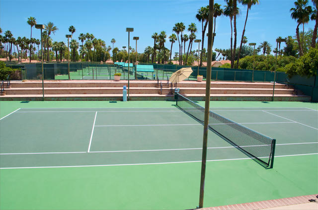 177 Las Lomas, Palm Desert CA: https://media.crmls.org/mediaz/a9c94f80-a4aa-4521-baf5-2bb123015cce.jpg