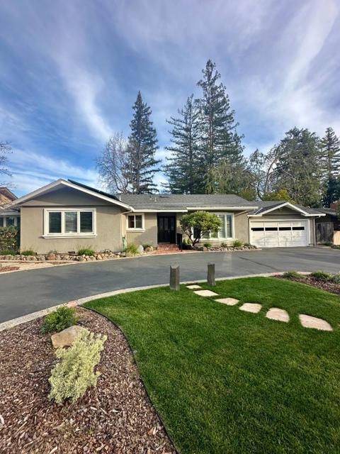 Image 1 of 3 For 14764 Golf Links Drive