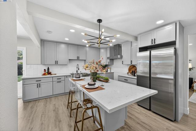 4403 Burke Way, Fremont CA: https://media.crmls.org/mediaz/a9c994b8-8dac-4ea6-a5e2-0754cf4005c8.jpg