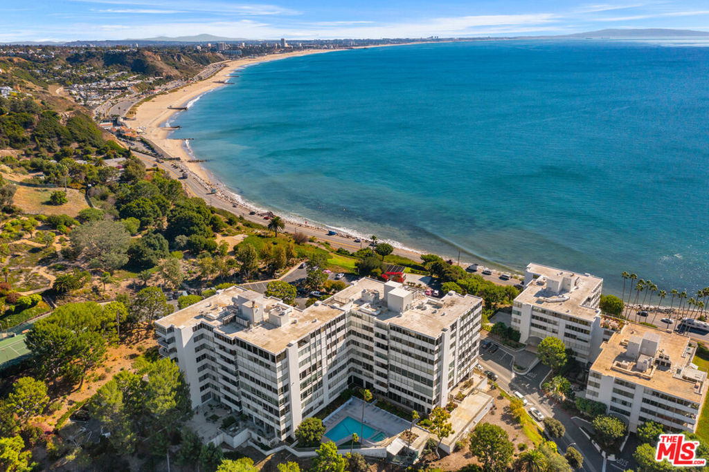 17352 W Sunset Boulevard #605-D