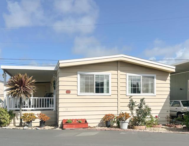 1146 Birch Avenue, Seaside CA: https://media.crmls.org/mediaz/a9cc27c9-2bb7-4be2-a5a1-fdc74b3aeba5.jpg