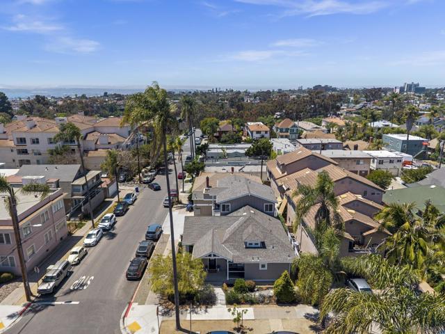 3700 Third Ave, San Diego CA: https://media.crmls.org/mediaz/a9ce9ae7-726a-4fc3-bc7c-eee557d9e8b8.jpg