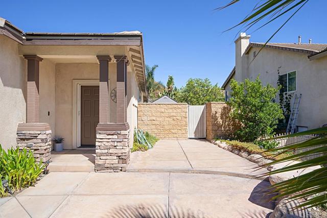 Detail Gallery Image 3 of 37 For 29184 Stone Ridge St, Menifee,  CA 92584 - 3 Beds | 2 Baths