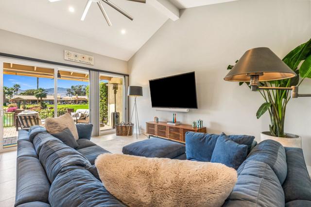 329 San Remo Street, Palm Desert, CA 92260