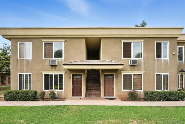 792 Avocado Ave, El Cajon CA: https://media.crmls.org/mediaz/a9d4082a-5432-4a15-9fec-0335293e0b48.jpg