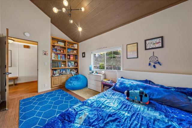 30593 Miller Road, Valley Center CA: https://media.crmls.org/mediaz/a9d433aa-8f22-48a0-b34e-c432d2e178d0.jpg