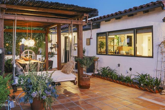 1241 Solita Road, Pasadena CA: https://media.crmls.org/mediaz/a9d49b2b-130b-499f-9e77-7434371c4ea9.jpg