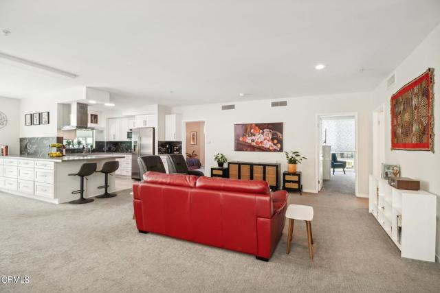 Detail Gallery Image 8 of 42 For 267 San Pedro St #201,  Los Angeles,  CA 90012 - 2 Beds | 2 Baths