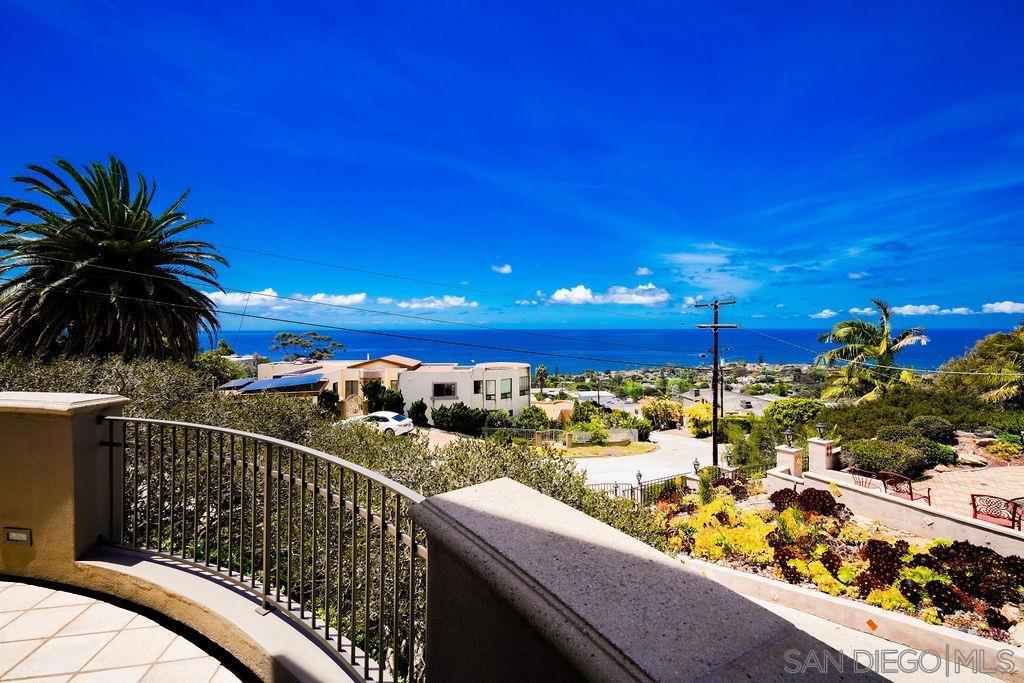 5931 La Jolla Corona - photo 2