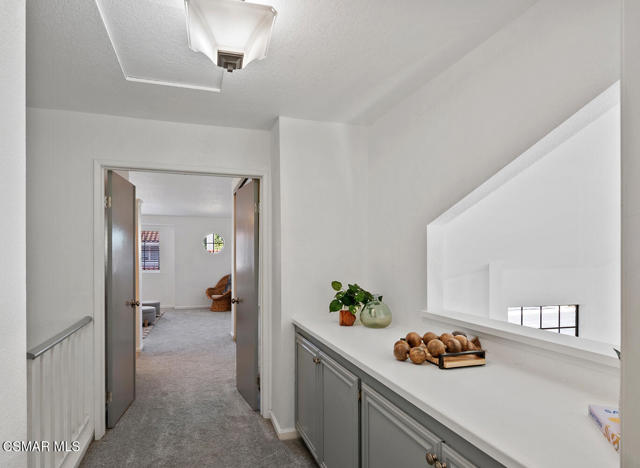 866 Paseo Tosamar, Camarillo CA: https://media.crmls.org/mediaz/a9d6b31c-fae0-4884-b1cb-c2f476c17f67.jpg