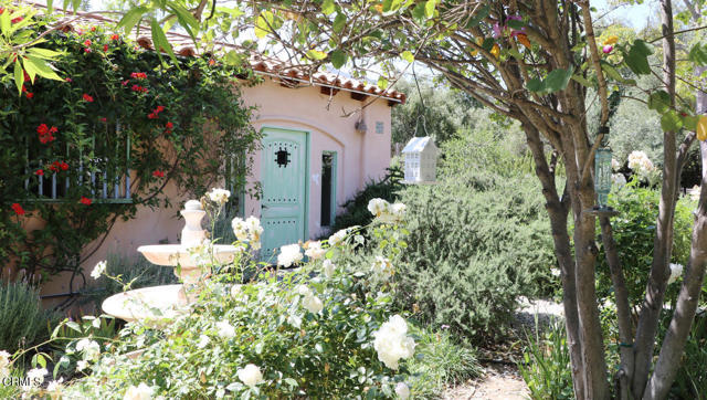 3450 Thacher Road, Ojai CA: https://media.crmls.org/mediaz/a9d6e5a8-d34b-4f20-81a4-ec0161ba3656.jpg