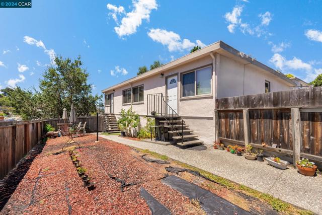 Image 15 of 18 For 5249 Sobrante Ave