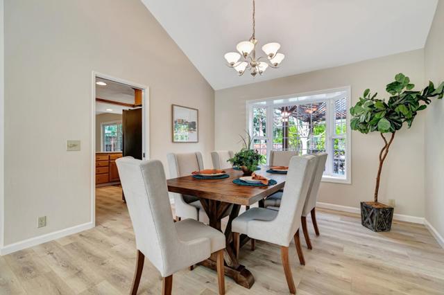 6508 Circle Hill Drive, San Jose CA: https://media.crmls.org/mediaz/a9d86823-9648-4fe3-803b-aa58f05d7b12.jpg