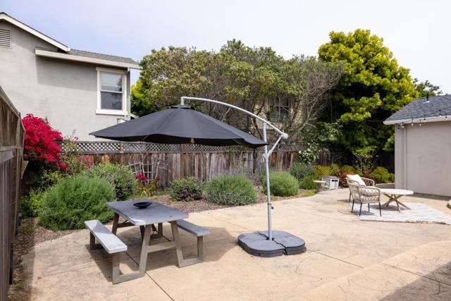 113 Mcnear Street, Monterey CA: https://media.crmls.org/mediaz/a9d97e20-be8d-4741-9dd1-8a80b12576e7.jpg